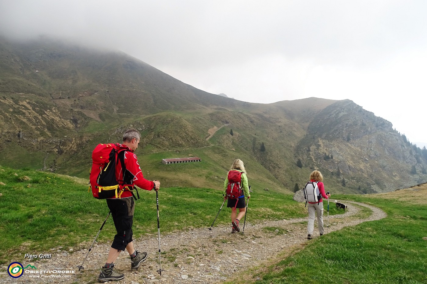 09 Scendiamo alla Baita Foppa 1750  m) .JPG